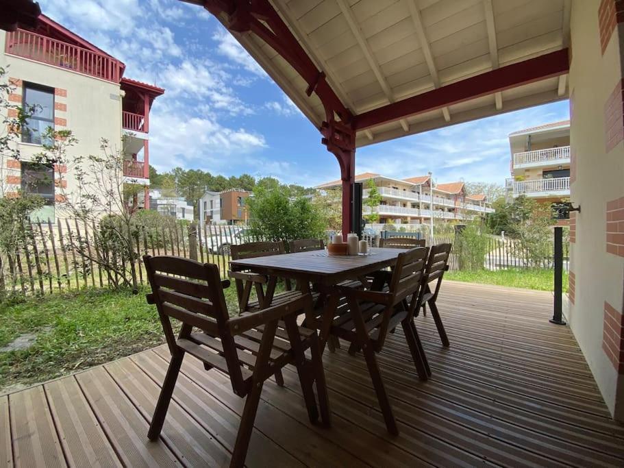 Maison Typee Arcachonnaise Avec Piscine Commune La Teste-de-Buch Εξωτερικό φωτογραφία